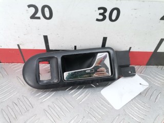 Ручка внутренняя передняя правая Volkswagen Passat 2000-2005