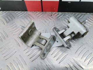 Петля крышки багажника, ориг. номер 3B9827301, Volkswagen Passat 1996-2001