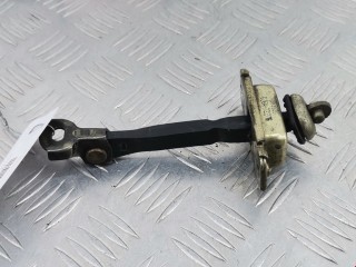 Ограничитель открывания двери задней, ориг. номер GJ6A72270B, Mazda 6 2002-2005