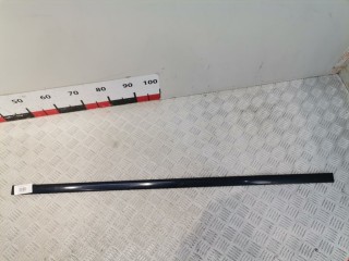 Молдинг двери передней правой Audi A6 1997-2001