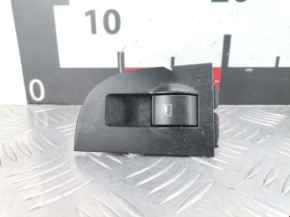 Кнопка стеклоподъемника Audi A6 2001-2005