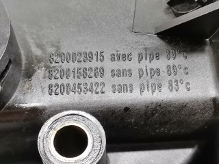 Корпус термостата, ориг. номер 8200023915, 8200700092, Renault Megane 2002-2006