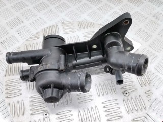 Корпус термостата, ориг. номер 03C121111B, Volkswagen Polo 2001-2005