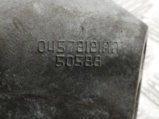 Кронштейн двигателя, ориг. номер 04578181AA, Chrysler 300C 2004-2011
