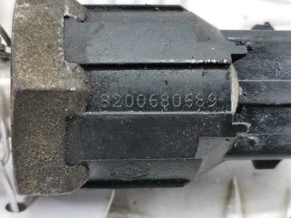 Датчик детонации, ориг. номер 8200680689, Renault Clio 2003-2013