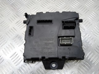 Блок комфорта, ориг. номер 8201077402, Renault Kangoo 2007-2013