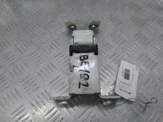 Петля двери, Renault Kangoo 2007-2013