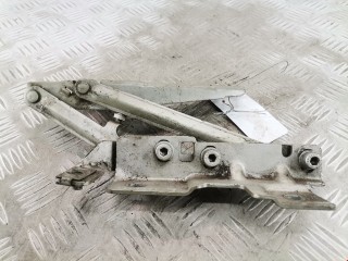Петля капота правая Opel Insignia 2008-2013