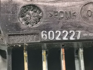 Кнопка стеклоподъемника, ориг. номер E30607, 8200602227, Renault Sandero 2009-2014