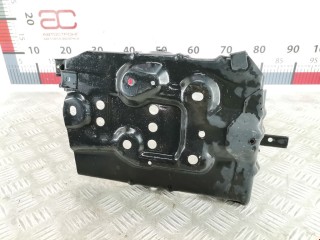 Полка аккумулятора, ориг. номер 648604U000, Nissan X-Trail 2000-2004