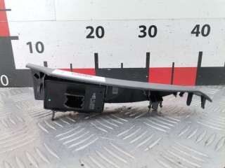Кнопка стеклоподъемника, ориг. номер 13301886, Opel Zafira 2008-2014