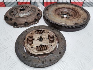 Маховик Volkswagen Caddy 2004-2010