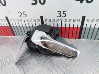 Ручка внутренняя передняя левая Mitsubishi Outlander 2002-2009