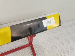 Молдинг двери передней левой, ориг. номер 13137824, Opel Zafira 2005-2008