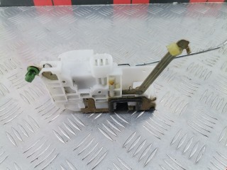 Замок двери передней правой, ориг. номер 6903005071, Toyota Avensis 2000-2003