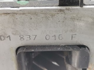 Замок двери передней правой, ориг. номер 8D1837016F, Audi A8 1994-1999