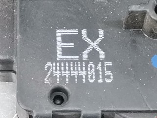 Замок двери передней левой, ориг. номер 24444015, Opel Zafira 2003-2006