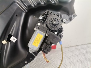 Стеклоподъемник электрический задний левый, ориг. номер 4D0989801F, Audi A8 1994-1999