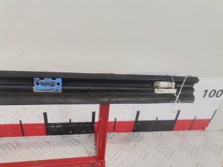 Молдинг двери задней левой, ориг. номер 4D0853961, Audi A8 1994-1999