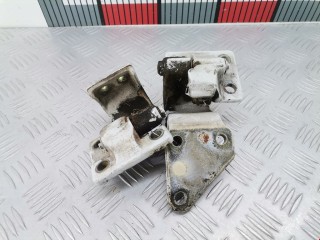 Петля двери передней правой, ориг. номер 99442507, Iveco EuroCargo 2001-2007