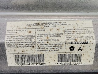 Подушка безопасности пассажира, ориг. номер P5GE03LAZAA, Jeep Cherokee 1997-2001