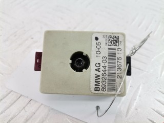 Усилитель антенны BMW 3 E90/E91/E92/E93 2004-2008