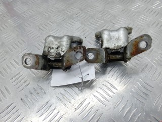 Петля двери задней правой, ориг. номер AB39F219A26AA, Ford Ranger 2006-2009