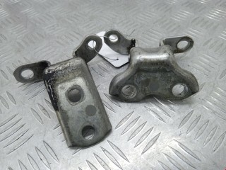 Петля двери задней правой, ориг. номер 6875020122, Toyota Prius 2005-2011