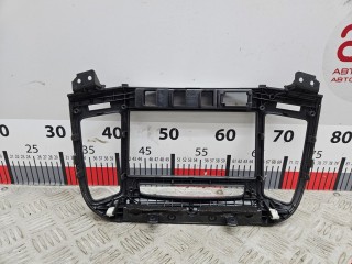 Накладка декоративная на торпедо, ориг. номер 847702B000, Hyundai Santa Fe 2004-2012