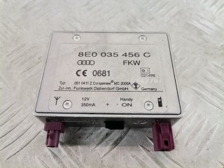 Усилитель антенны, ориг. номер 8E0035456C, 8E0035456D, Audi A6 2004-2008