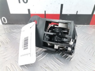 Ручка внутренняя передняя правая, ориг. номер 6920502120, Toyota Auris 2006-2010