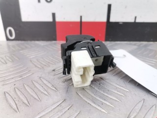 Кнопка стеклоподъемника, ориг. номер 8481012080, Toyota Prius 2005-2011