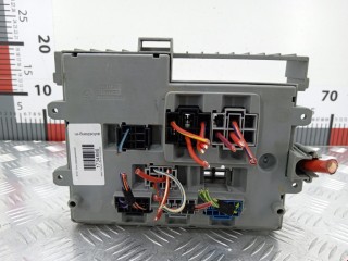 Блок предохранителей BMW 3 E90/E91/E92/E93 2004-2008