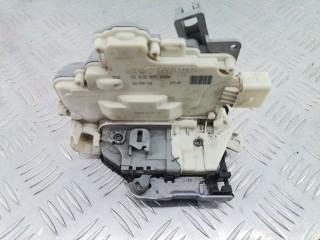Замок двери передней правой Audi A5 2007-2011