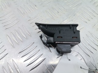 Кнопка открытия багажника, ориг. номер 8K0959831A, 8T2959830, Audi A5 2007-2011