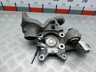 Кулак задний правый, Volvo S60 2000-2004