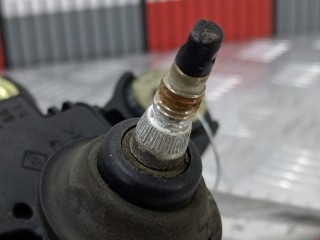 Моторчик заднего стеклоочистителя (дворника), ориг. номер 6L6955711B, Seat Ibiza 2001-2006