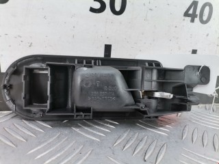 Ручка внутренняя передняя правая, ориг. номер 3B1837114, 3B1837114T, Volkswagen Passat 1996-2001