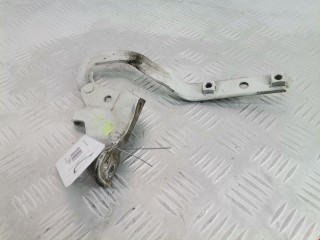 Петля капота правая Mercedes Vito W639 2003-2010