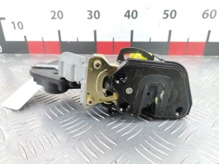 Замок двери задней левой, ориг. номер 8141026000, Hyundai Santa Fe 2000-2004