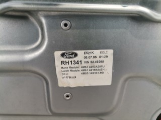 Стеклоподъемник передний правый, ориг. номер 4M51A045H16A, Ford Focus 2004-2008