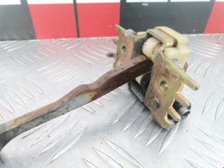 Ограничитель открывания двери задней, ориг. номер 8200385349, Renault Laguna 2001-2005