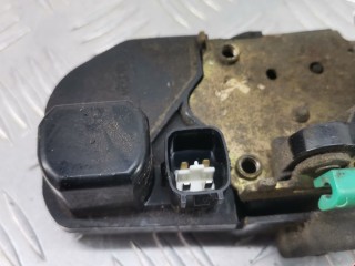 Замок двери задней левой, ориг. номер 68266957AA, Chrysler 300M 1998-2004