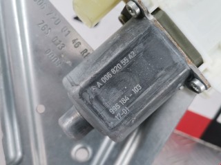 Стеклоподъемник передний правый, ориг. номер A9067200046, A9067200146RH, Mercedes Sprinter 2014-2018