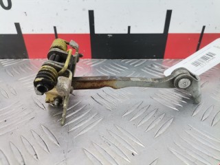 Ограничитель открывания двери задней, ориг. номер 8200385349, Renault Laguna 2001-2005