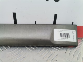Молдинг двери задней левой, ориг. номер 8200036022, 7701060402, Renault Laguna 2001-2005