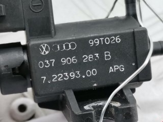 Клапан воздушный, ориг. номер 037906283D, 72239300, Audi A3 1996-2000