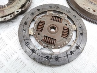 Маховик, ориг. номер 98MM6375AD, Ford Focus 2001-2005