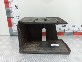 Полка аккумулятора, ориг. номер 7441142020, Toyota RAV4 2005-2008