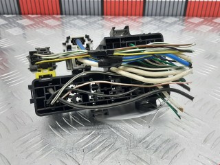 Блок реле, ориг. номер LB800100B, Subaru Impreza 2007-2012
